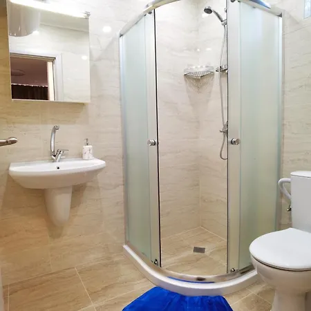 Cabacum Pleasure Beachfront - 50m To And Pool Várna