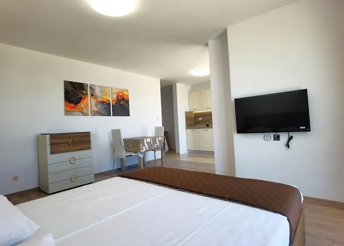 Lägenhetshotell Cabacum Pleasure Beachfront 3*